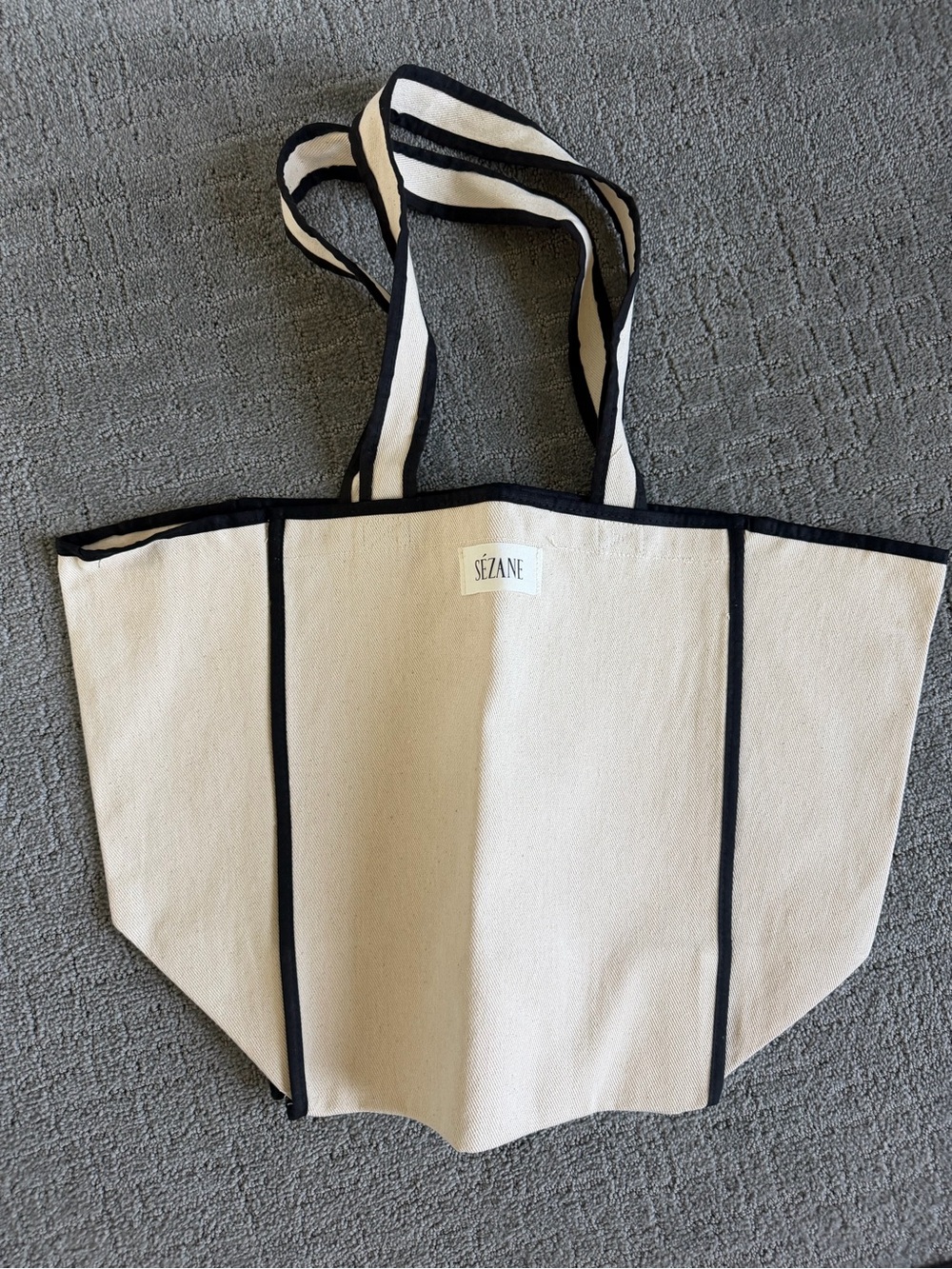 Sézane Cream Canvas Tote with Black Piping